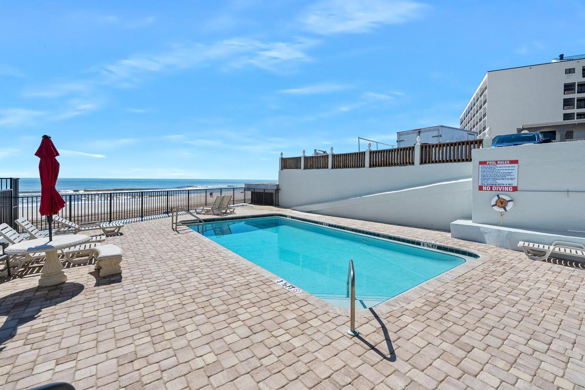 Family Friendly Oceanfront Condo With Pool! Daytona Beach Exterior foto